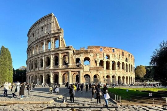 Skip The Ticketing Queue: Colosseum, Roman Forum & Palatine Hill