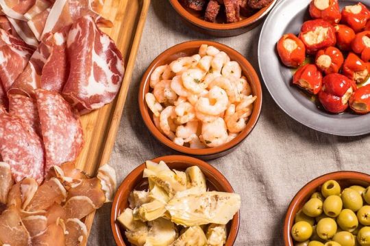 Culinary tour "Tapas & Wines" in Madrid