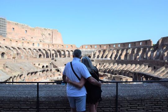 Rome Private Tour with Car: Coliseum, Trevi, Pantheon, Navona, Spagna, Lunch