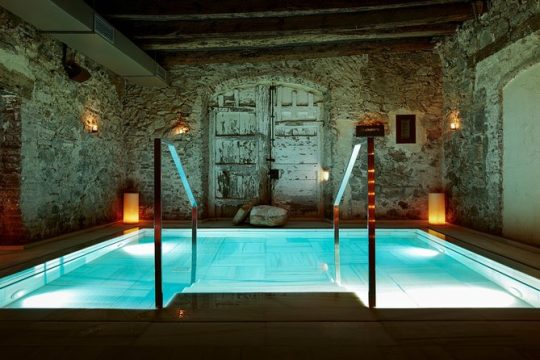 AIRE The Ancient Termal Baths & 30' Relaxing Massage