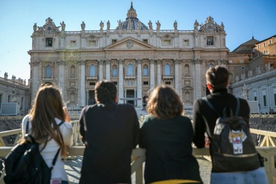 Rome Vatican City in One Day: Skip the Line Vatican, Sistine Chapel & St.Peter's