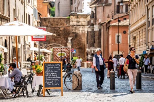 Rome Small Group Walking Tour: Piazzas, Pantheon & Jewish ghetto