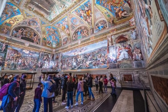 Small group tour of Vatican Museums, Sistine Chapel and Basilica