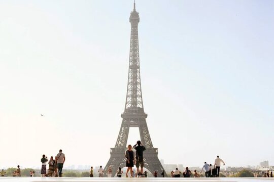 Private Half-Day Tour Saint Germain des pres Eiffel Tower Seine River Cruise