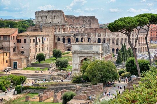 Colosseum & Ancient Rome Guided Walking Tour