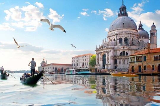 Full day Guided Excursion to Venice from Rome
