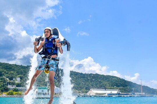 Jetpack an adventure lifetime in Cancun. Extreme aquatic activity.