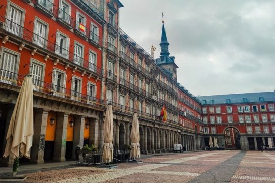 Private tour of Offbeat Madrid with a local