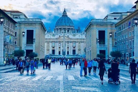 Sistine Chapel & Vatican Tour with No Line