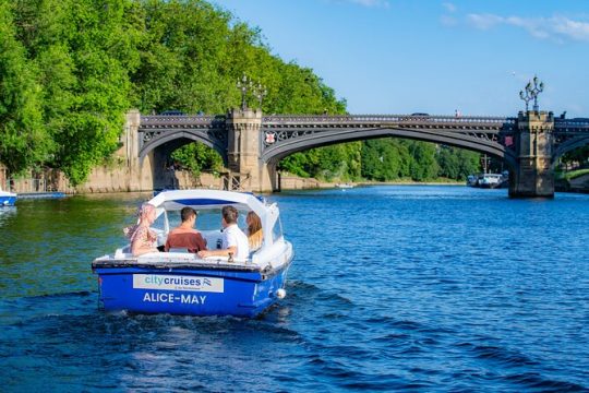 Self-Drive Boat Hire in York