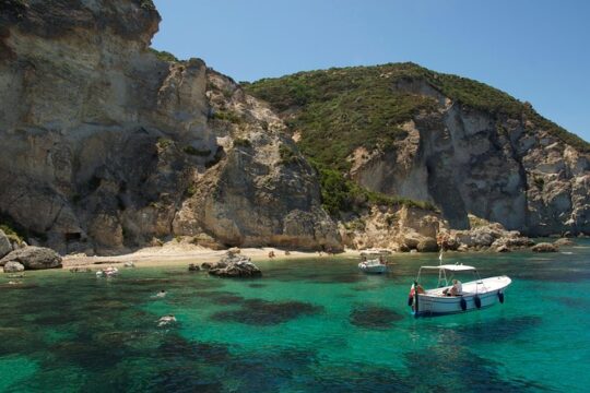Ponza Island 5 hr Boat Excursion with Swimming Stops and Lunch