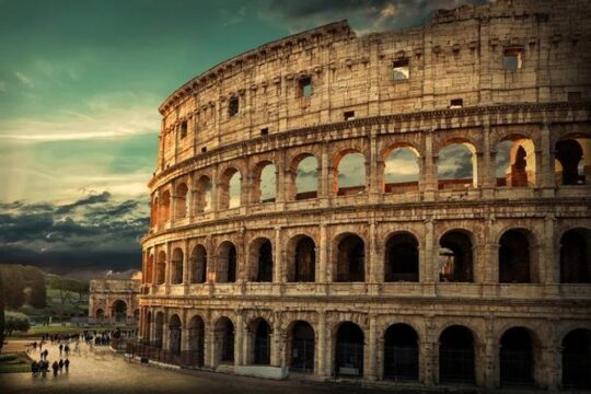 From Civitavecchia to Rome:Colosseum, Forum, Fountains, Squares VIP Private Tour
