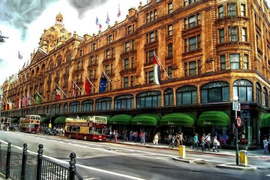 Shopping Tour in London in a Executive Luxury Vehicle private