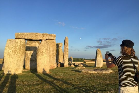 Private Tour to Bath and Stonehenge