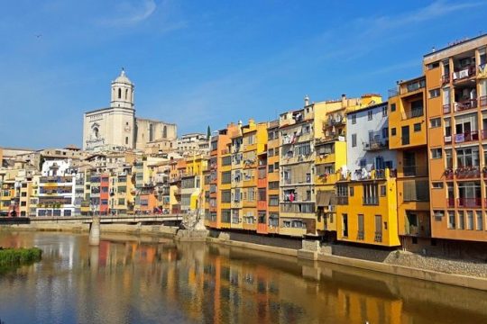 Private Transfer from Barcelona to Girona City (or vice versa)