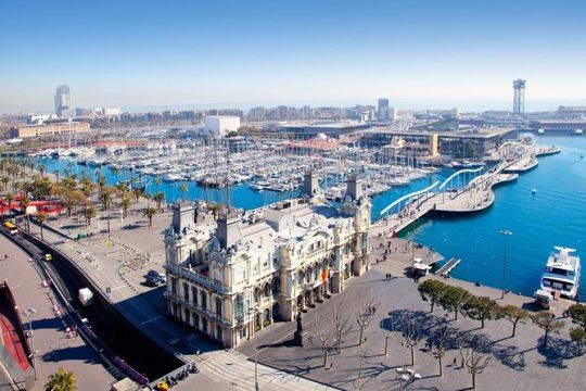 Barcelona Private Transfer: Central Barcelona to Cruise Port
