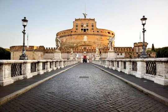 Skip-the-line Castel Sant'Angelo and Vatican Private Tour