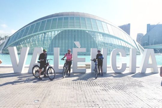 Half Day Bike Tour through the City of Valencia