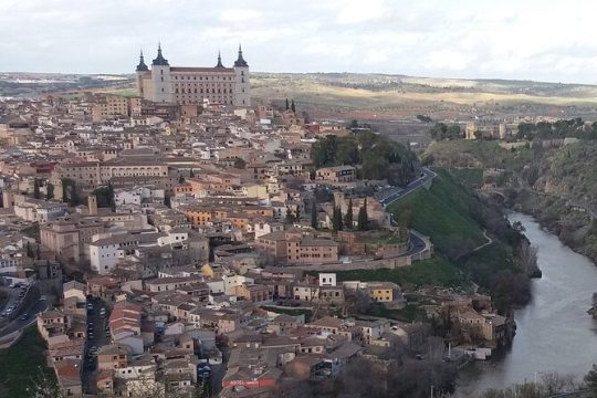 Toledo private tour from Madrid by private car