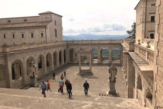 Montecassino Abbey and Gaeta Private Day Tour from Rome with Lunch