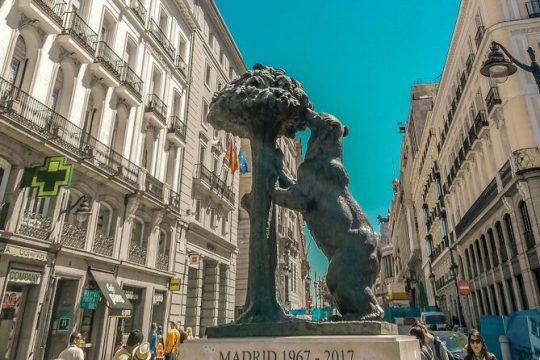 An Architectural insight of Madrid on a Private Tour with a local