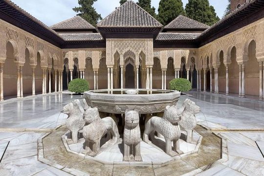 Private Granada Alhambra Tour from Seville
