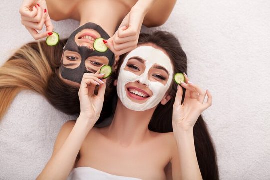 Best Friends Ritual: mini facial + aromatherapy massage + day SPA + glass cava