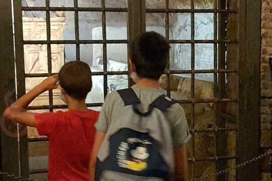 Private Tour of Colosseum St Clements Underground & Crypts for Families and Kids