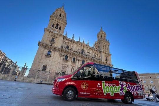 Jaén tourist bus: Hop on and off for 1 day