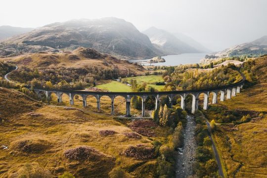 6-Day Outer Hebrides, Isle of Skye & optional 'Hogwarts Express'
