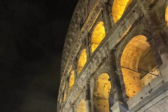 Rome Illuminated: Private 2-Hour Night Sightseeing Tour