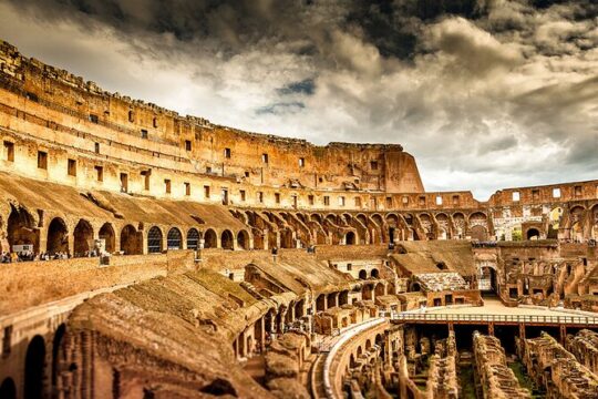 2-hour tour of the Colosseum and Roman Forum