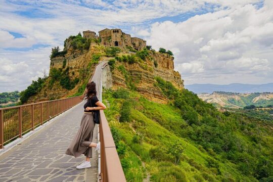 Bagnoregio & Orvieto Day Trip from Rome with Wine Tasting & Lunch