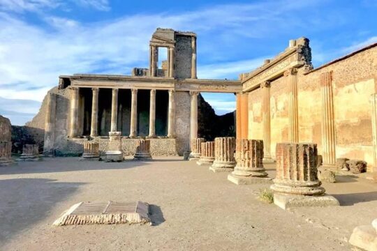 Private Guided Tour of Pompeii and Herculaneum