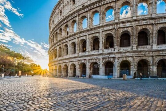 Colosseum Guided Tour with Access to Forum and Palatine Hill