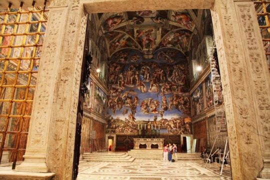 Skip the line - Private tour: Vatican Museums Sistine Chapel,