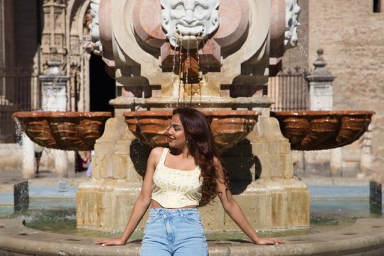 Seville: Your Own Private Photoshoot at the Cathedral and Giralda