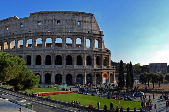 Skip the Line Colosseum guided Tour & Forum, Palatine Hill Access