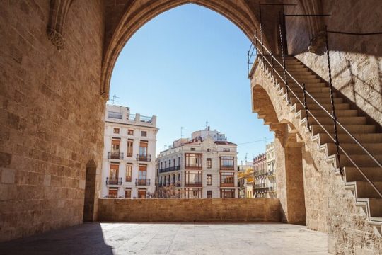A day in the life of Valencia - Private tour with a local