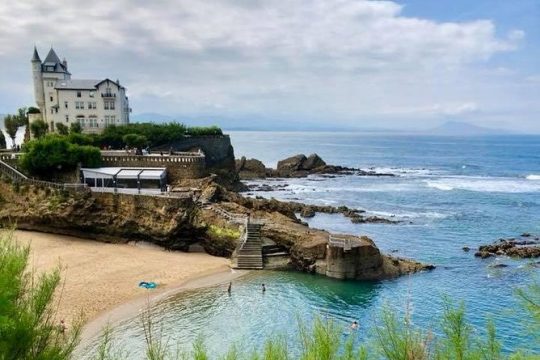 Biarritz & French Basque Coast Private Tour from San Sebastian