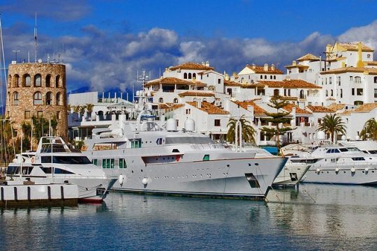 Malaga Private Shore Excursion to Marbella and Puerto Banus