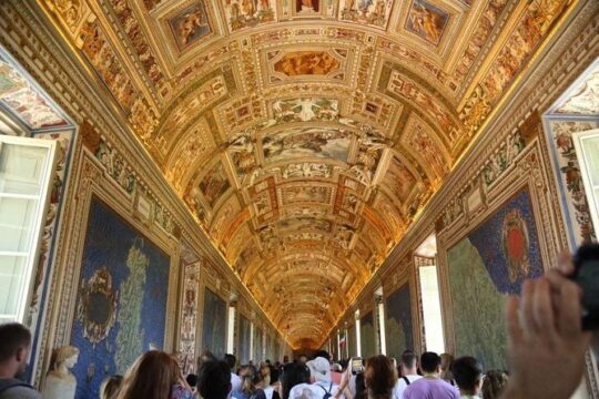 Early Morning Vatican Museums, Sistine Chapel, St.Peter's Basilica Small Group
