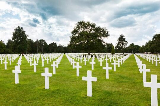 Normandy D Day Landing Customized Private Tour from Paris
