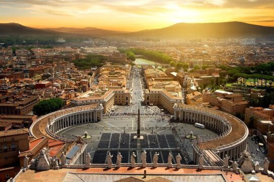 Vatican Highlights Tour with Sistine Chapel Skip-the-Line Entry