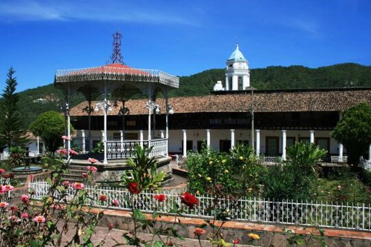 Tour of San Sebastián del Oeste with Lunch