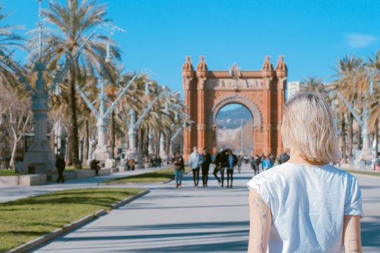 Historic Barcelona: Exclusive Private Tour with a Local Expert