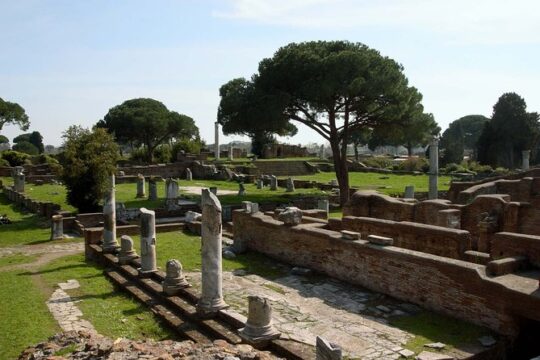 Ancient Ostia Ruins Archaelogical Park Fullday from Rome