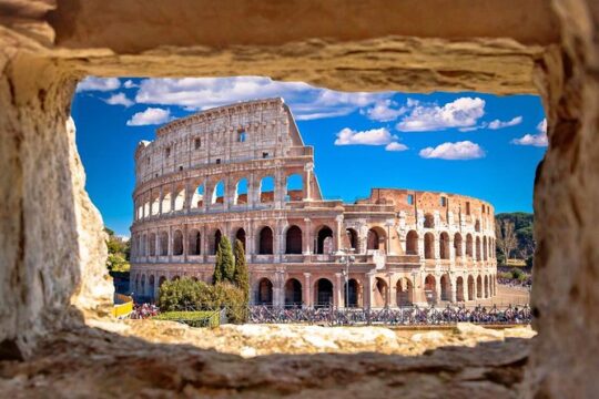 Self Guided Colosseum, Roman Forum, and Palatine Hills Entry Pass