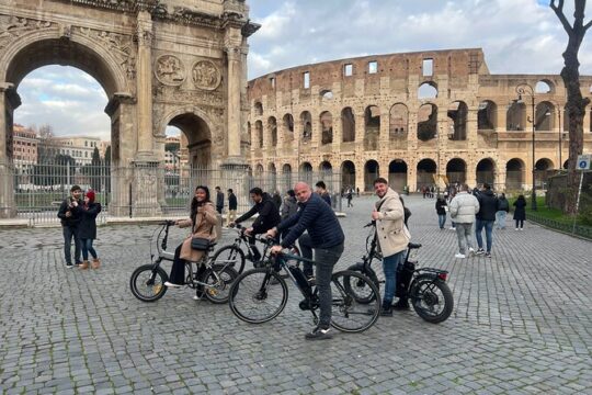 Rome by Night and day: E-bike Tour with Food