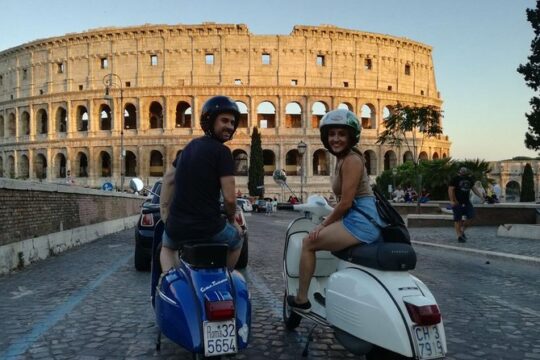 Secret Rome Vespa Tour with Driver